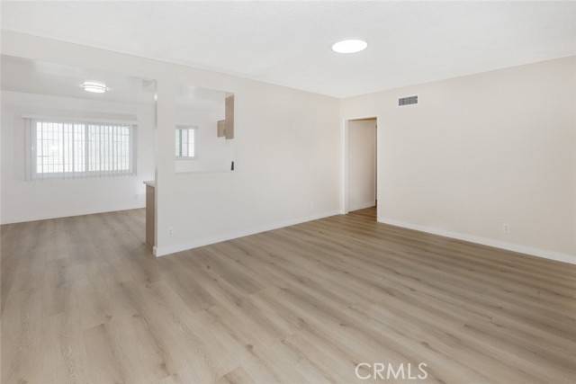 North Hollywood, CA 91605,7143 Bellaire Avenue #3