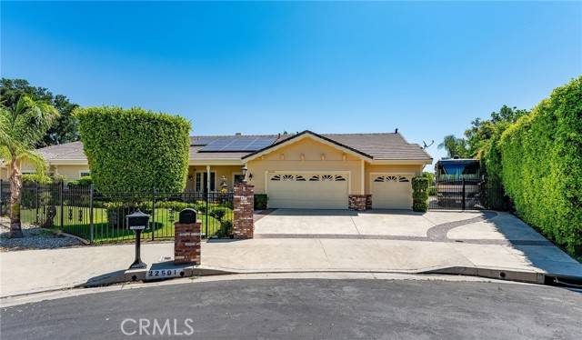 Chatsworth, CA 91311,22501 Marilla Street