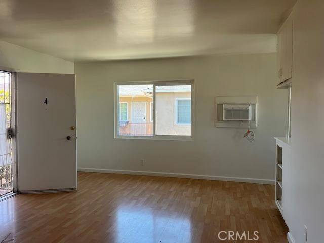 North Hollywood, CA 91605,7047 Fulton Avenue #4