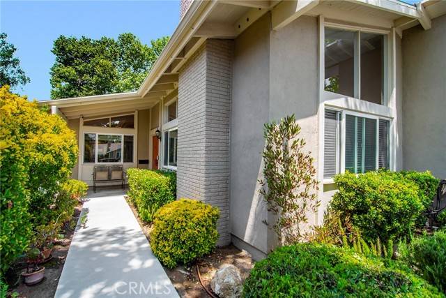 Agoura Hills, CA 91301,5675 Medeabrook Place