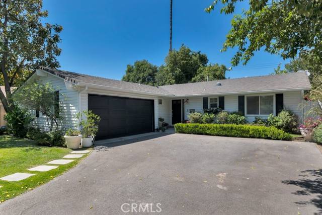 Woodland Hills, CA 91367,23451 Friar Street
