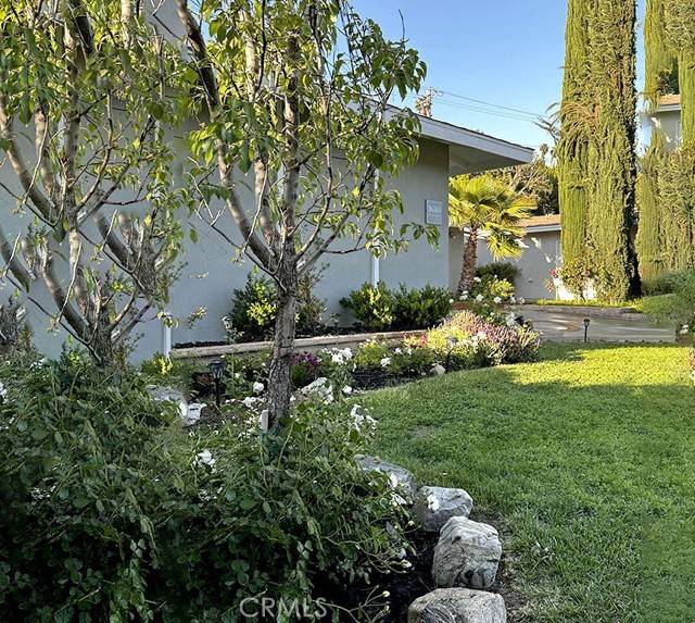 Calabasas, CA 91302,26261 Veva Way