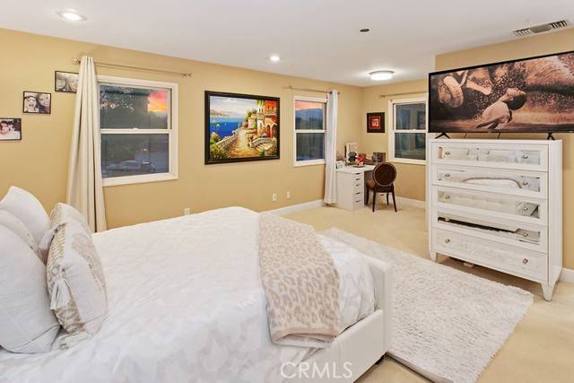West Hills, CA 91304,7900 Vicky Avenue