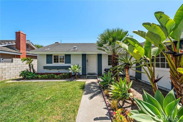Huntington Beach, CA 92649,5852 Raphael Drive