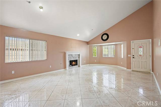 Sun Valley, CA 91352,11833 Pendleton Street