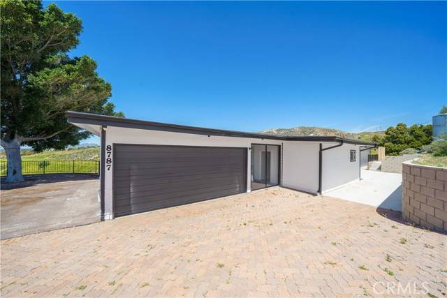 Moorpark, CA 93021,8787 Happy Camp Road
