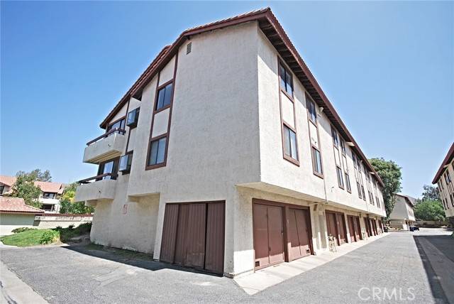 Canyon Country, CA 91387,27979 Sarabande Lane #242