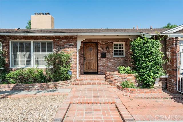 Granada Hills, CA 91344,10430 Balboa Boulevard