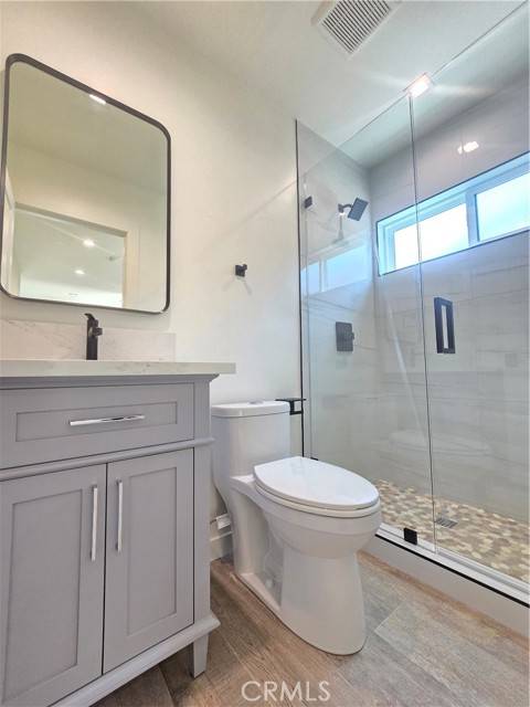 Winnetka, CA 91306,19755 Kittridge Street