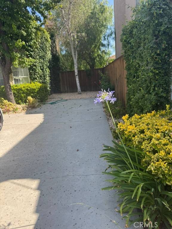 Calabasas, CA 91302,26604 Marigold Court