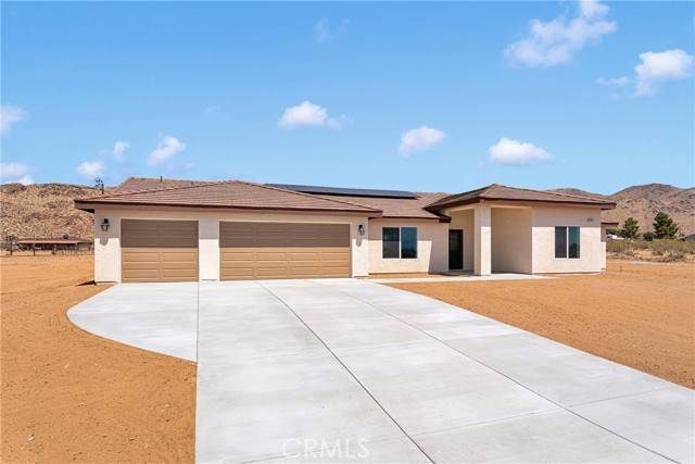 Apple Valley, CA 92307,15365 Laguna Seca Drive