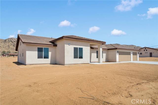 Apple Valley, CA 92307,24925 Running Breeze Road