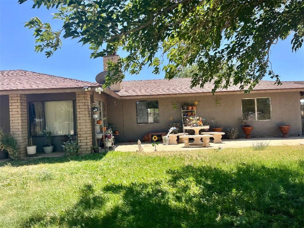Palmdale, CA 93591,9752 E Avenue Q6