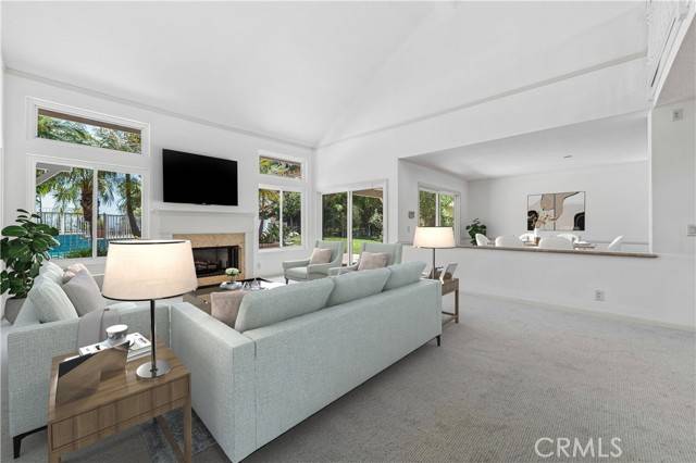 Simi Valley, CA 93063,5206 Seneca Place