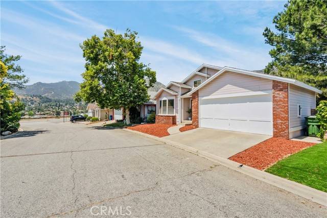Sylmar, CA 91342,13691 Gavina #422