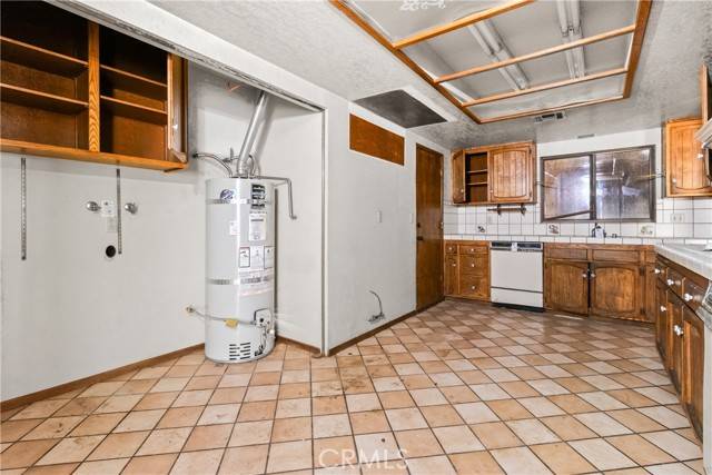 Lancaster, CA 93536,42865 Normandy Lane