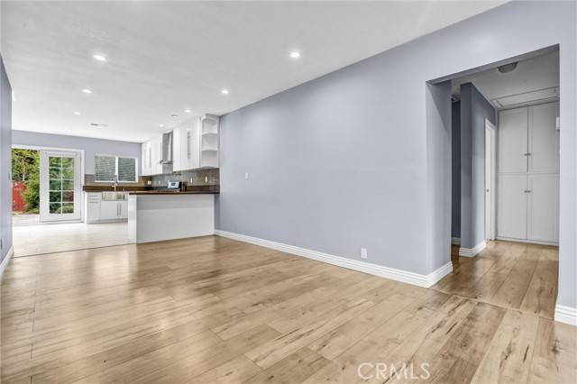 Encino, CA 91316,5731 Lasaine Avenue