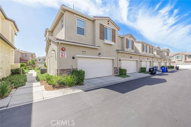 Valencia, CA 91354,28752 Calle De La Paz Drive