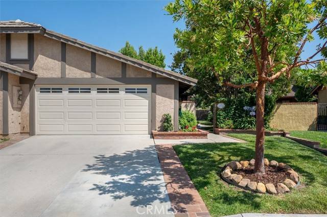Valencia, CA 91355,25808 El Gato Place