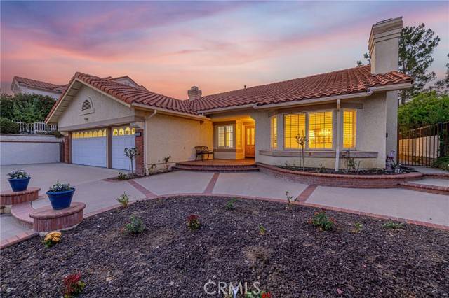 Porter Ranch, CA 91326,19809 Winged Foot Way