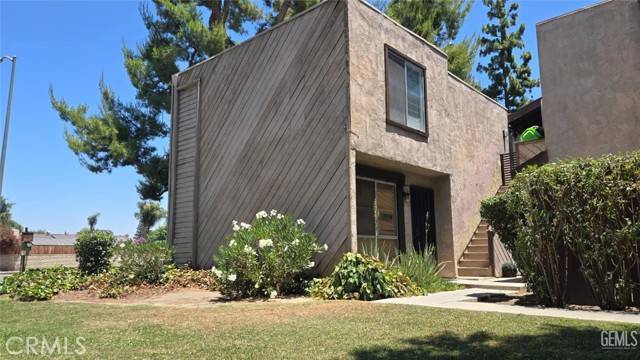 Bakersfield, CA 93309,6021 Almendra Avenue #C