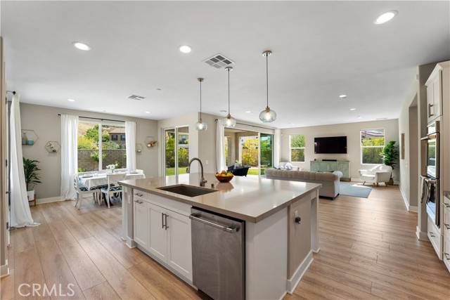Canyon Country, CA 91387,25010 Sycamore Falls Court