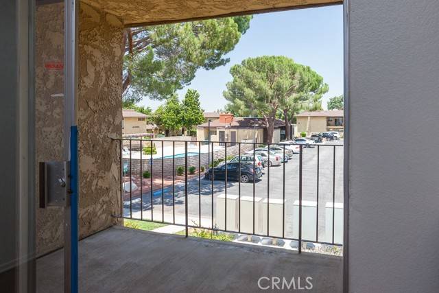 Lancaster, CA 93534,42849 15th Street #4