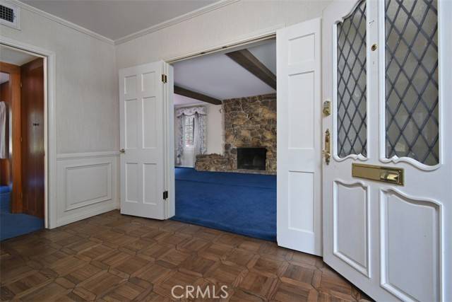 Sherman Oaks, CA 91403,4312 Noble Avenue