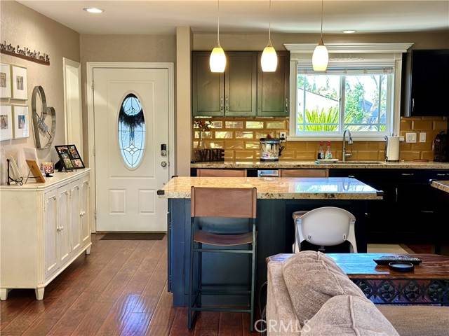 Simi Valley, CA 93065,1034 Mead Avenue