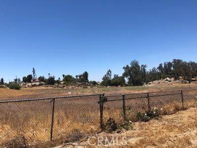 Hemet, CA 92544,27475 Cornell