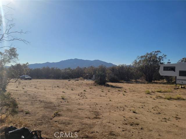 Anza, CA 92539,0 Cave Rock