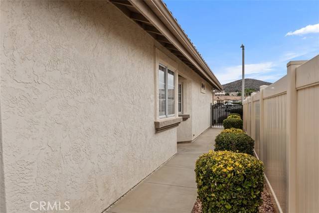 Menifee, CA 92585,27464 Calle Haberio