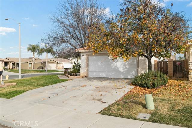 Menifee, CA 92584,30406 Silver Hawk Drive