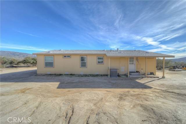 Anza, CA 92539,39775 Bautista Road