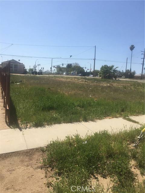 Perris, CA 92570,383 W Third