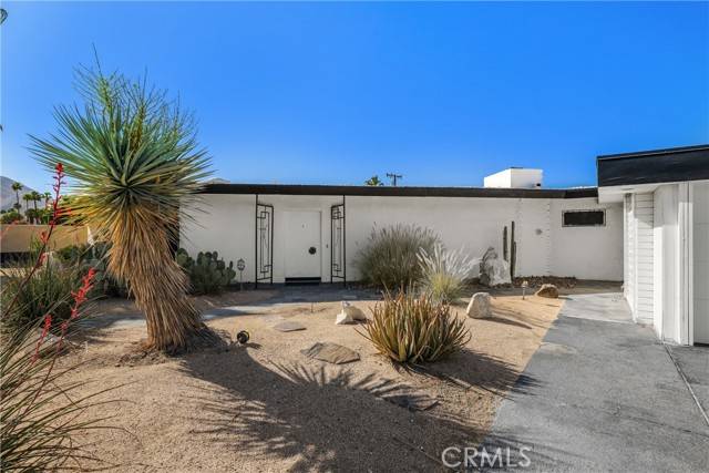 Palm Desert, CA 92260,73498 Joshua Tree Street