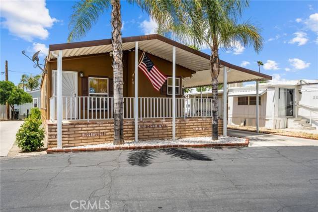 Hemet, CA 92543,220 S Elk #46