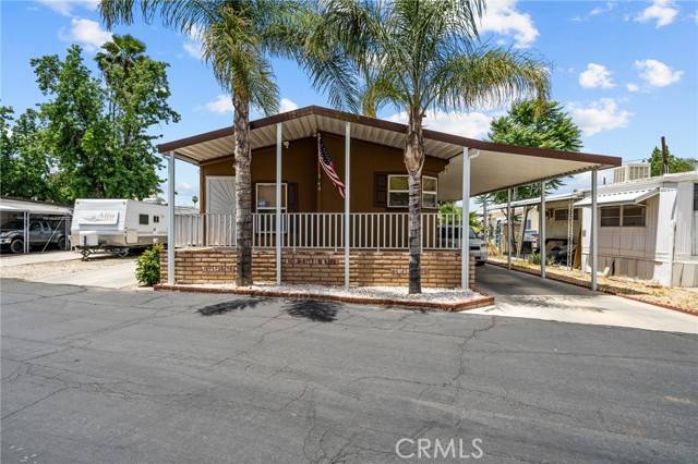 Hemet, CA 92543,220 S Elk #46