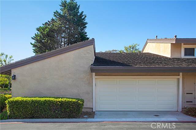 Carlsbad, CA 92008,4702 Birchwood Circle