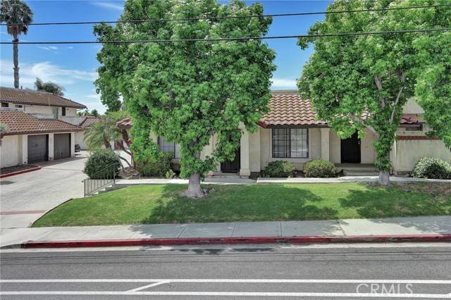 Vista, CA 92083,320 Grapevine Road #101