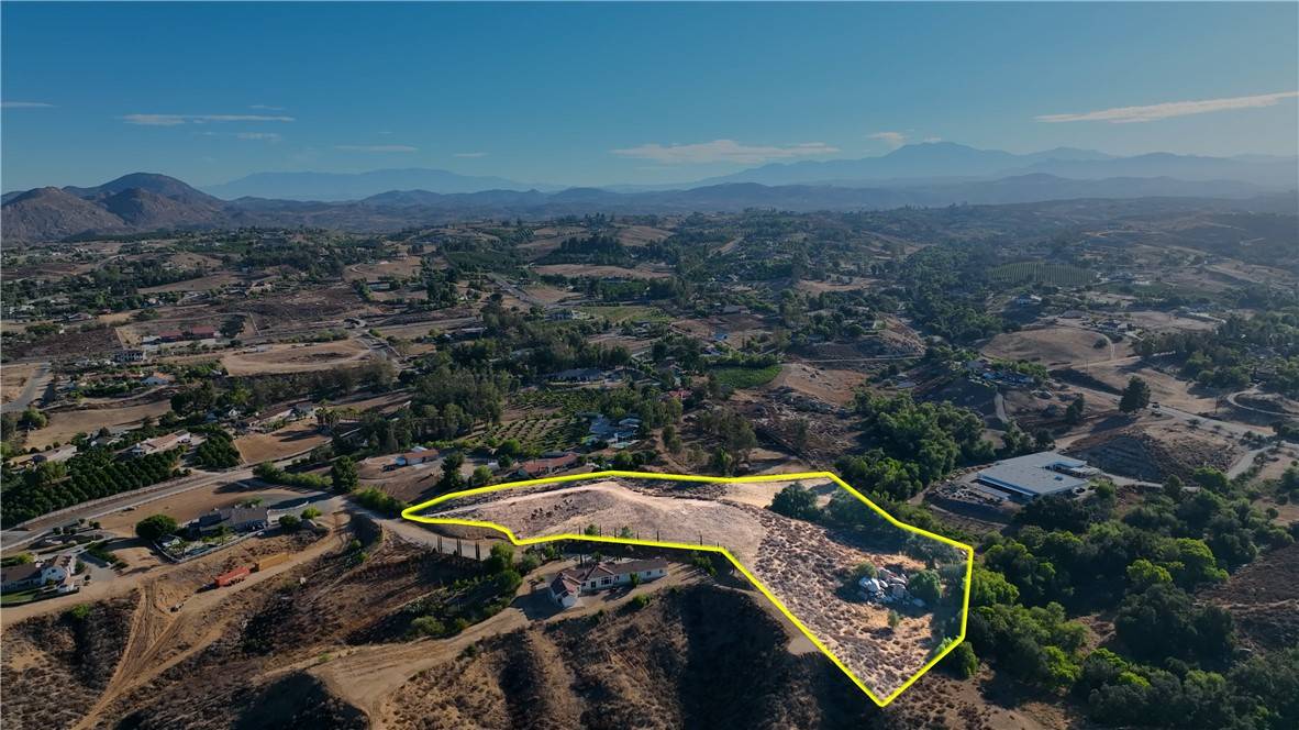 Temecula, CA 92592,38580 Willy Way