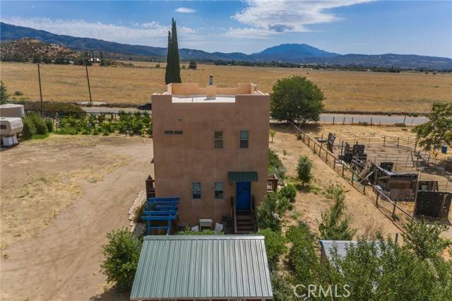 Anza, CA 92539,37765 Bautista Road