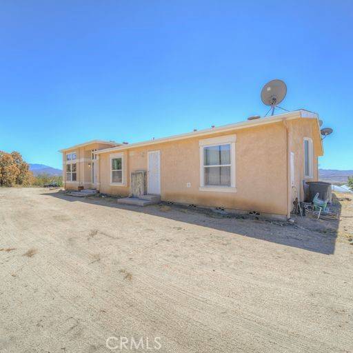 Anza, CA 92539,56686 Dickson Way