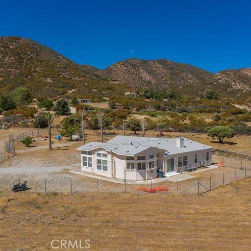 Anza, CA 92539,57630 Running Springs Road