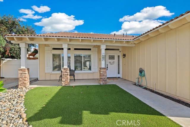 Murrieta, CA 92562,42019 Thoroughbred Lane