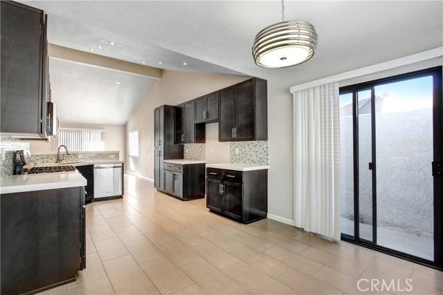 La Quinta, CA 92253,51915 Avenida Bermudas