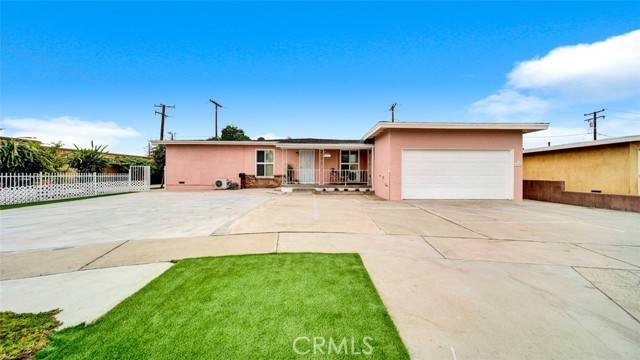 Santa Fe Springs, CA 90670,11286 Roxabel Street