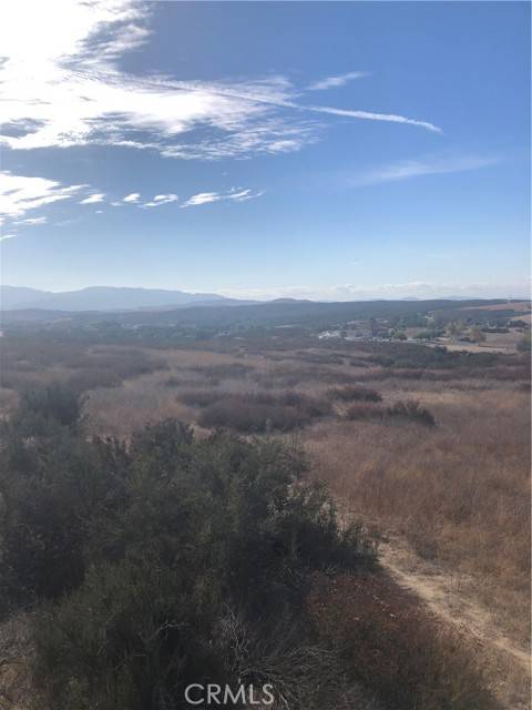 Hemet, CA 92544,3 Red Mountaain