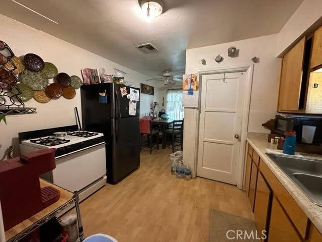 Blythe, CA 92225,596 E Avenue B