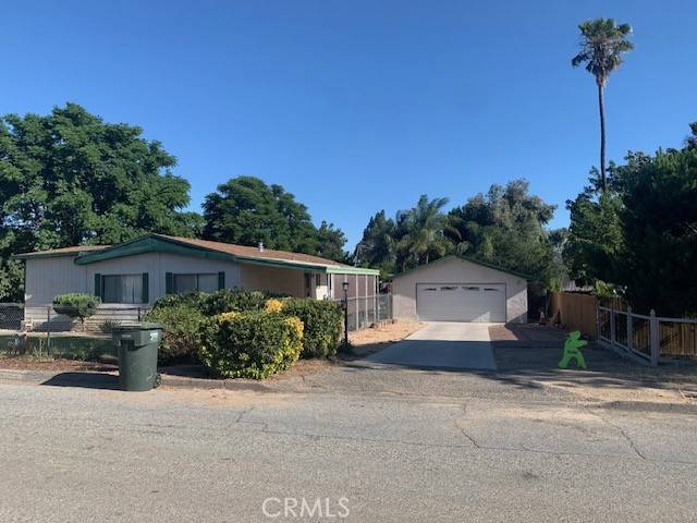 Wildomar, CA 92595,22231 Grove Road